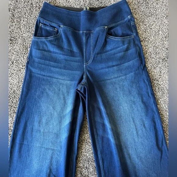 Halara Flex High Waisted Wide Leg Washed Jeans Dark Blue Size Small - Picture 9 of 15